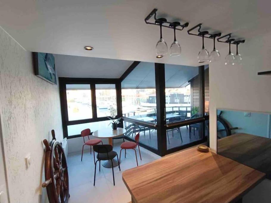 Chez Mamarina - Quadruplex - Marina Apartamento *